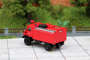 LS TLF8 FSW Unimog 3.jpg