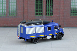 MKW72 MB_911_4 4.jpg