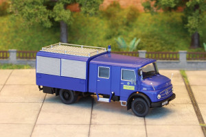 MKW72 MB_911_2 2.jpg