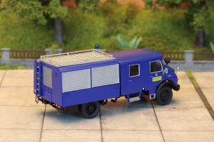 MKW72 MB_911_2 4.jpg