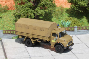 KatS Schule LKW MB 1113 2.jpg