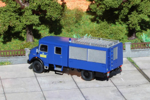 MKW72 MB_911_2 7.jpg